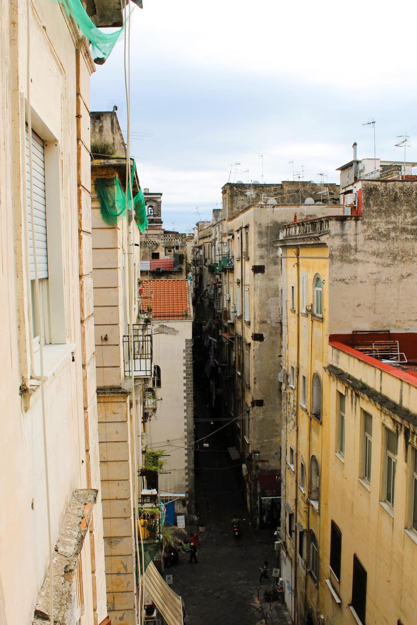 Blackwoody Contemporary - Centro Storico Affittacamere Napoli