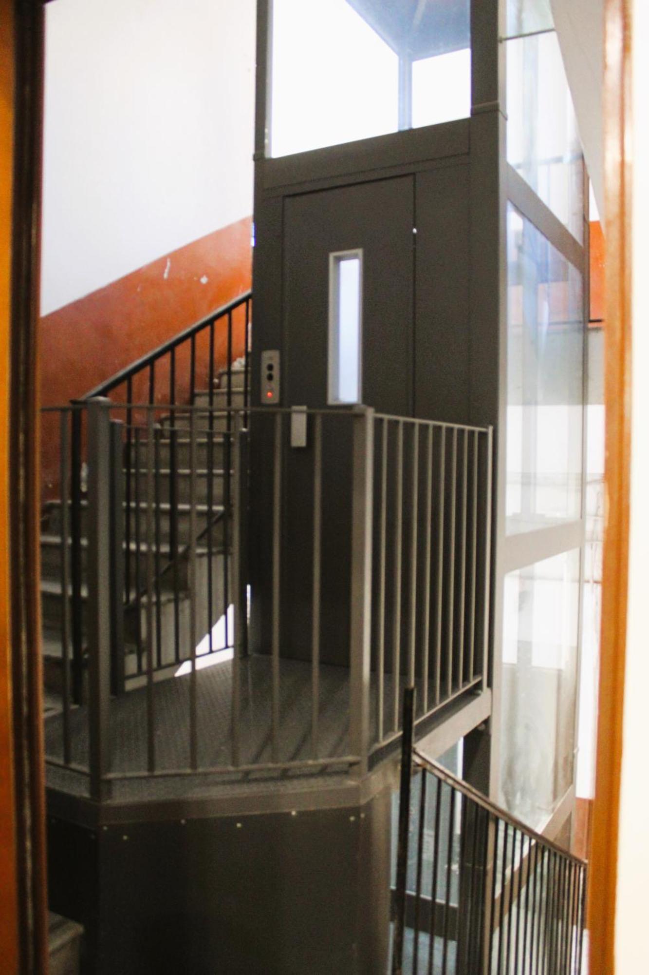 Affittacamere Blackwoody Contemporary - Centro Storico Napoli